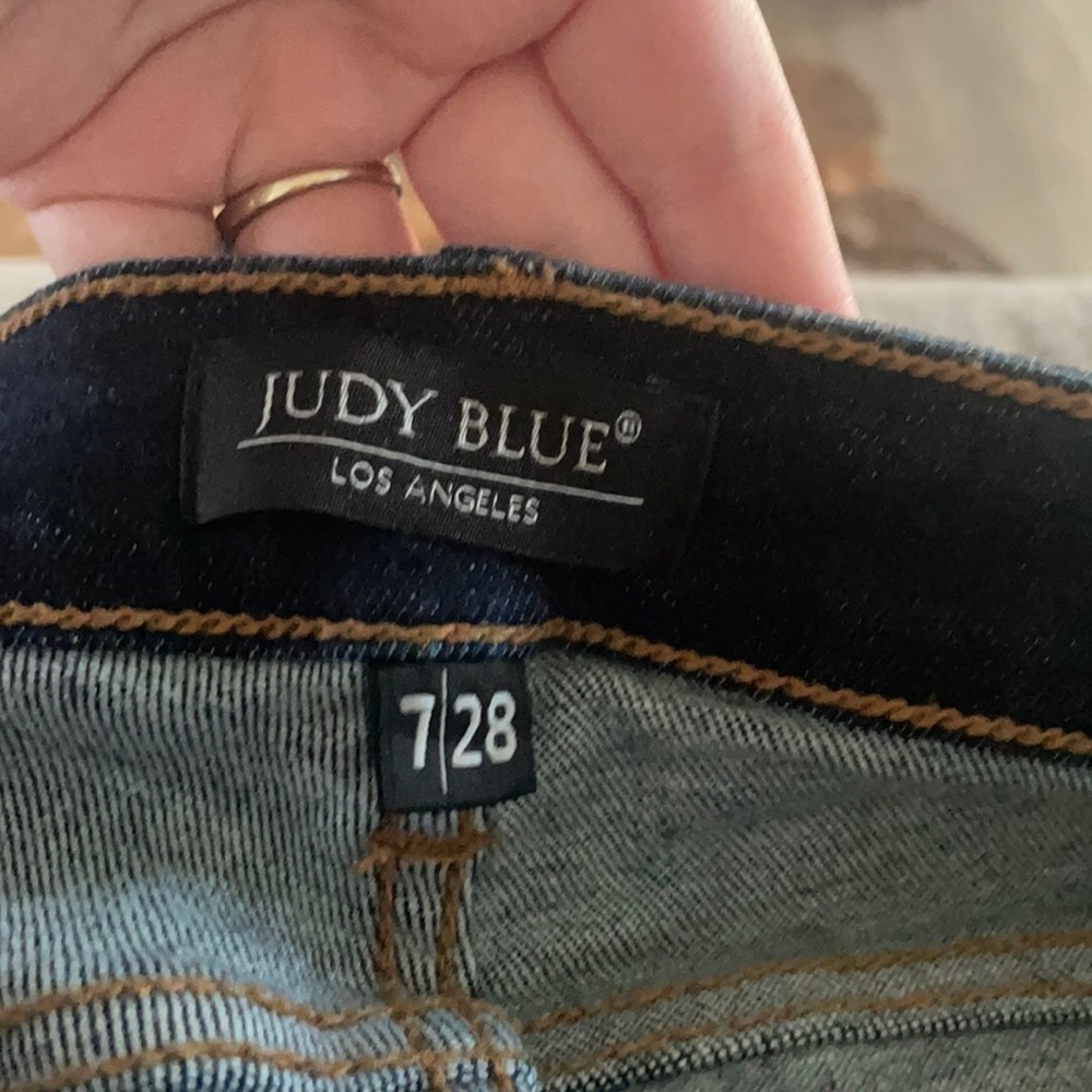 Sz 7 Judy blue jeans
